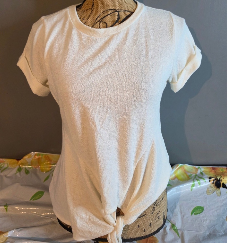 Alya White Short Sleeve Textured Knit Tie Front Top Size S Made in USA